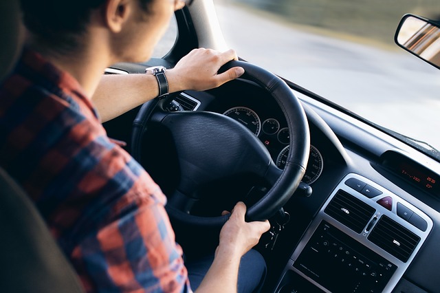 A Guide on Defensive Driving